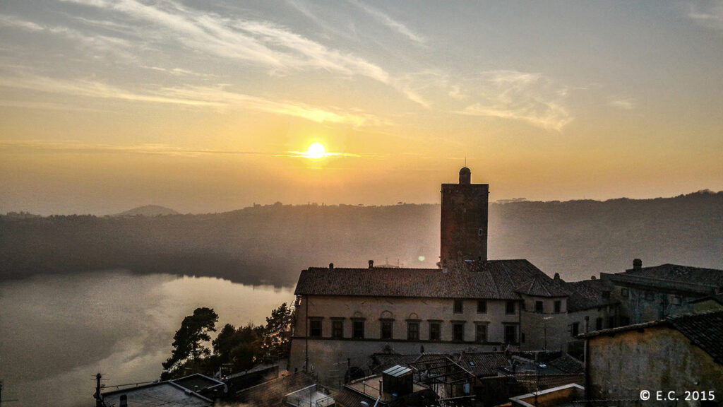 Nemi a tramonto